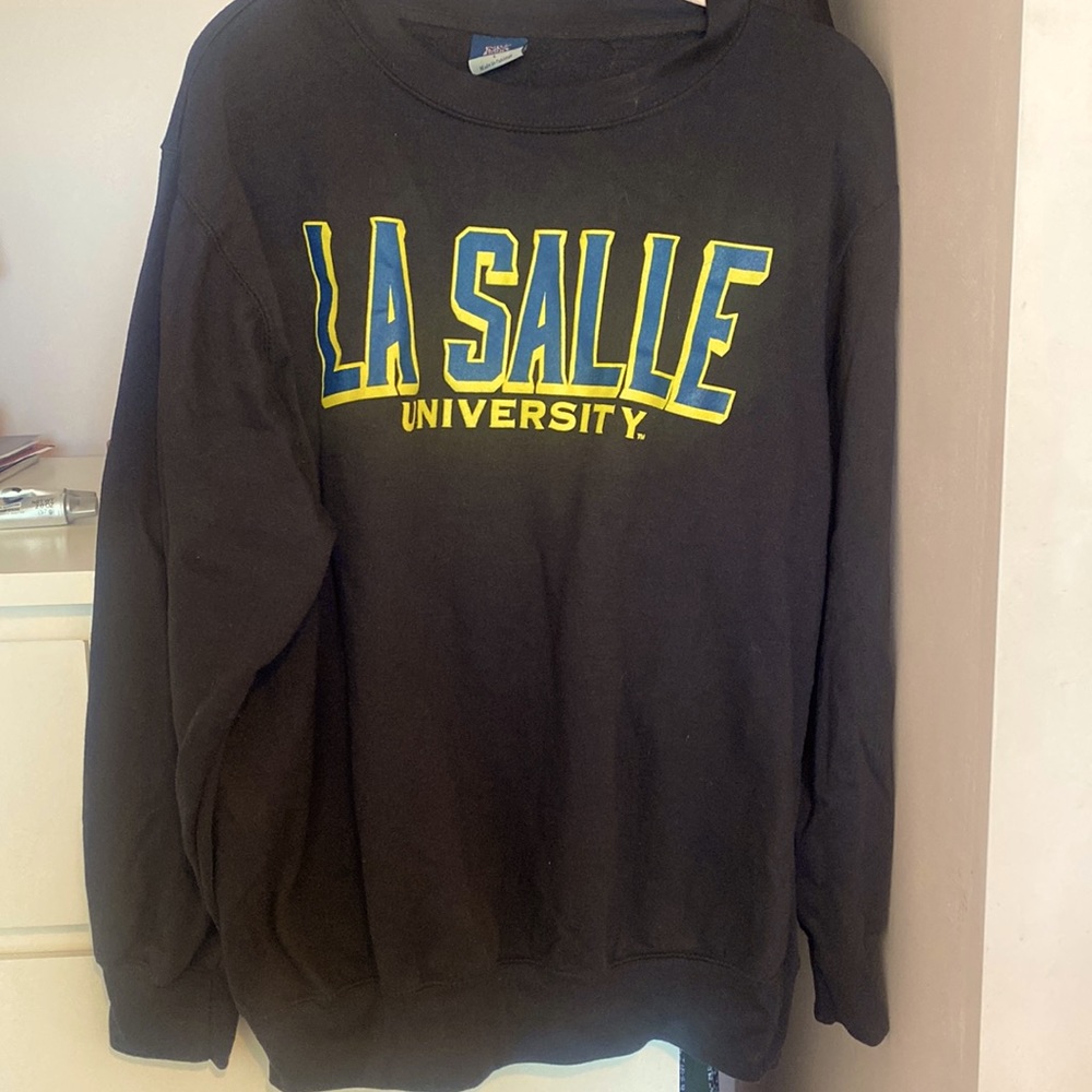 la Salle university hoodie in black